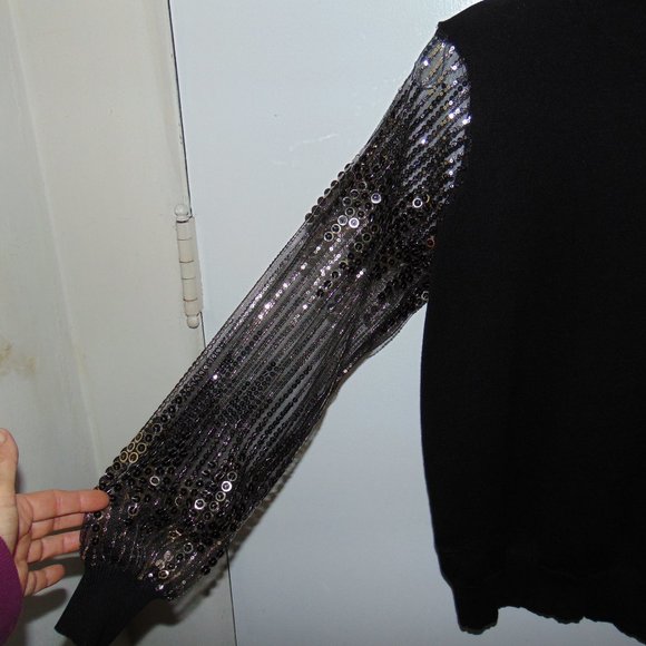 Catherine Malandrino Black Pullover Knit Sweater Blouse Sequin Sheer Sleeves M - Picture 4 of 7